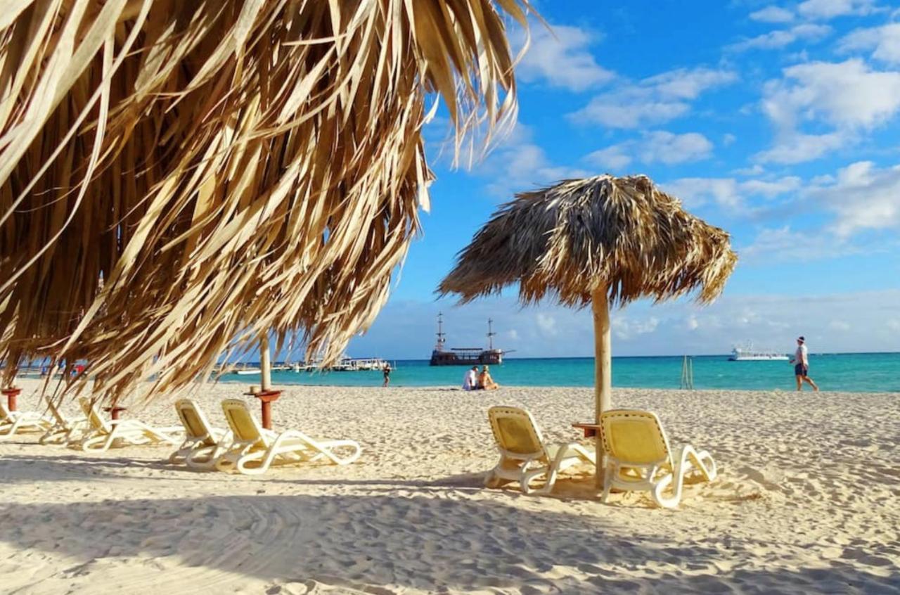 Sol Caribe Suites - Playa Los Corales - Beach Club, Wifi, Swimming Pool Punta Cana Dış mekan fotoğraf
